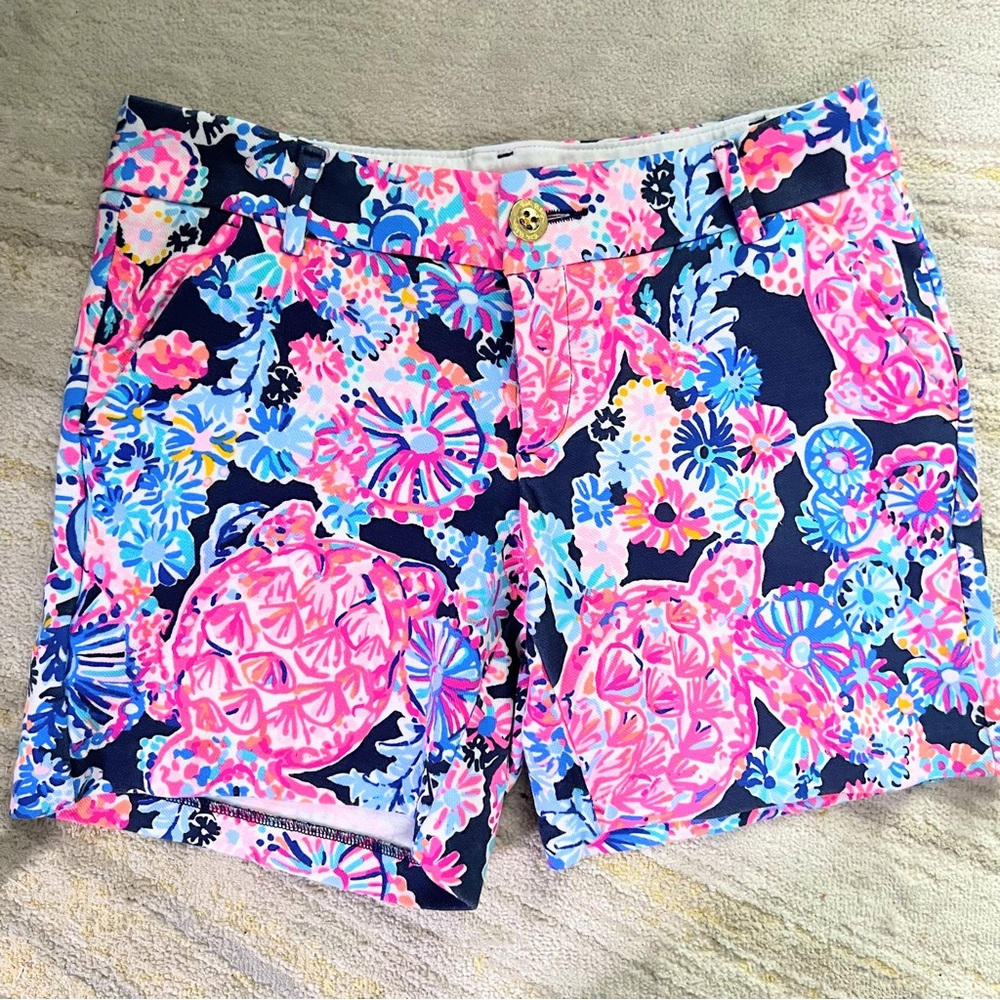 Lilly Pulitzer Jayne Shorts In Turtle Amazement Print Size 2